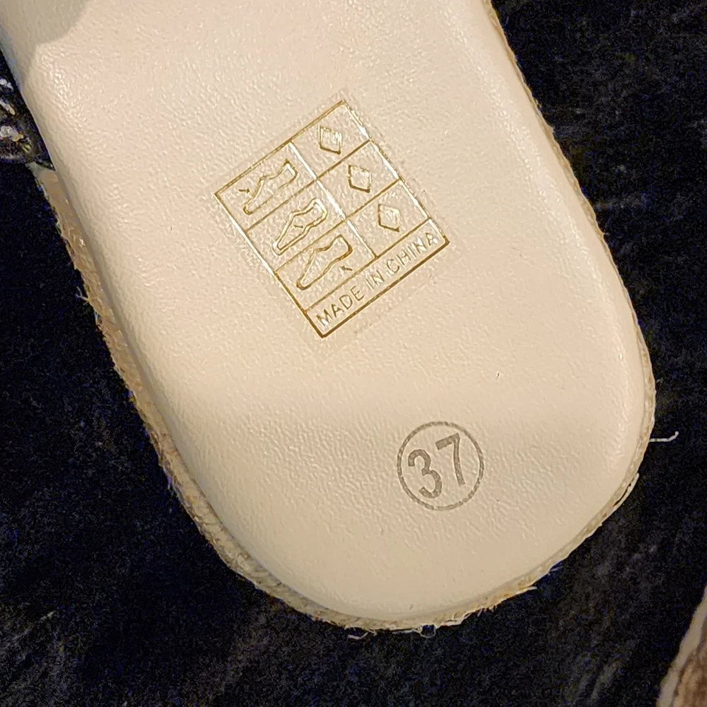 NEW Black Classic Wedge Slipon Sandals Women's Size 6.5 (37) - Picture 6 of 12